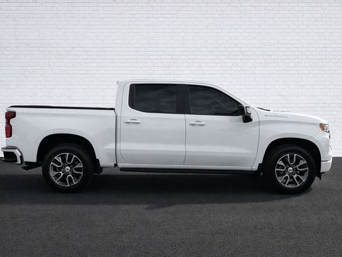 Used 2022 Chevrolet Silverado 1500 RST image 4