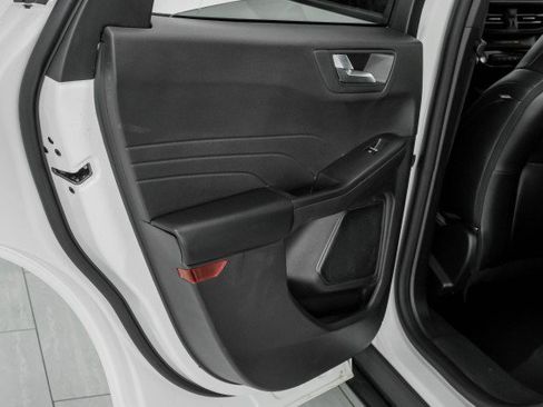 Used 2024 Ford Escape ST-Line w/ Tech Pack #1 image 41