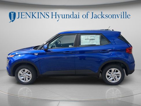 New 2026 Hyundai Venue SE FWD image 6
