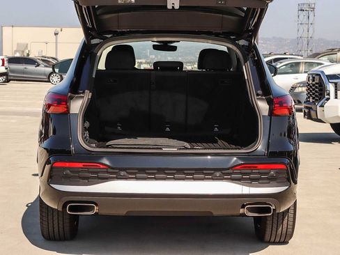 Used 2025 Audi Q5 Premium w/ Convenience Package AWD/4WD image 36