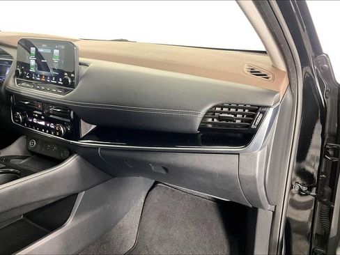 Used 2022 Nissan Rogue SL w/ SL Premium Package FWD image 18