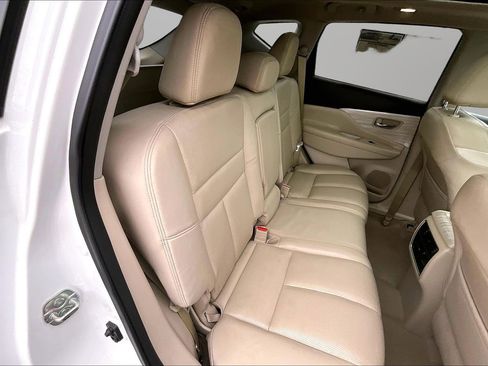 Used 2015 Nissan Murano Platinum w/ Platinum Technology Package AWD/4WD image 17