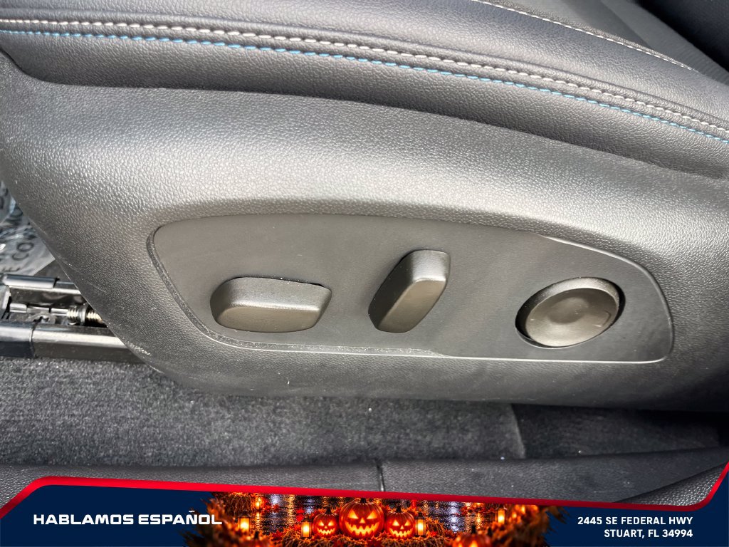 Used 2026 Chevrolet Equinox EV LT FWD image 15