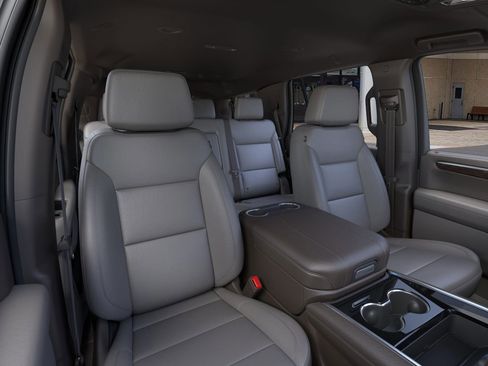 New 2026 Chevrolet Tahoe Z71 image 16