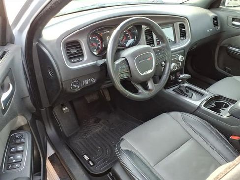 Used 2022 Dodge Charger SXT w/ Blacktop Package image 16