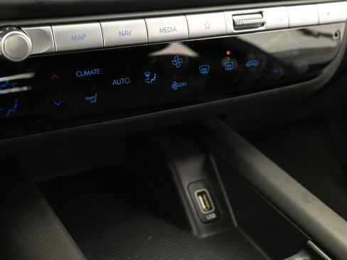 Used 2024 Hyundai Ioniq 6 SEL RWD image 19