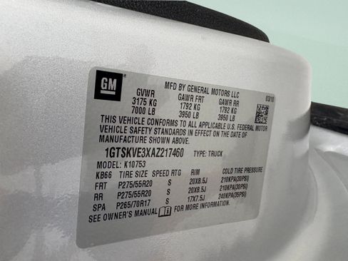 Used 2010 GMC Sierra 1500 SLE w/ Power Pack Plus AWD/4WD image 35