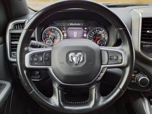 Used 2021 RAM 1500 Big Horn image 17