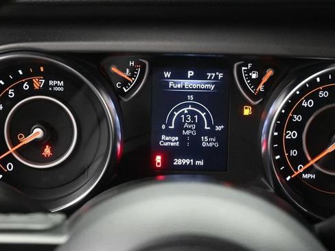 Used 2022 Jeep Gladiator Sport AWD/4WD image 17