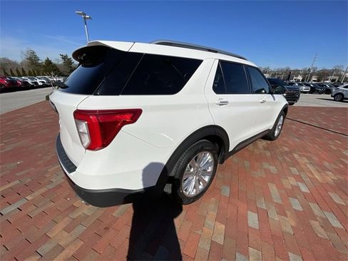 Used 2021 Ford Explorer Limited w/ Equipment Group 301A image 35