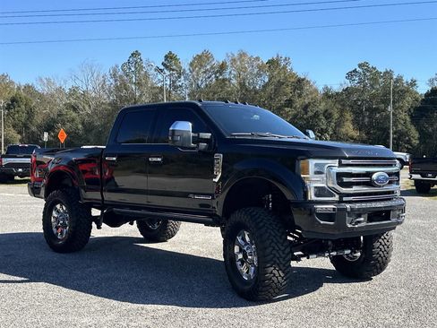 Used 2022 Ford F350 Platinum w/ Tremor Off-Road Package image 3