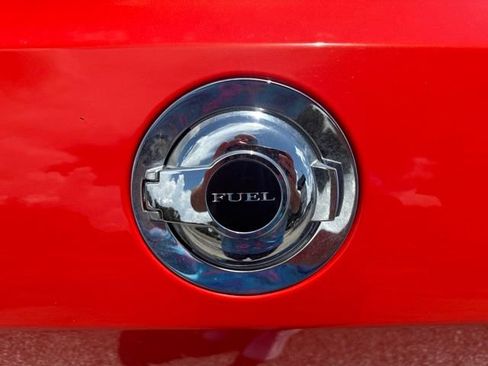 Used 2020 Dodge Challenger R/T RWD image 13