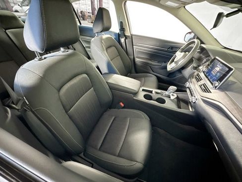 New 2026 Nissan Altima 2.5 SV FWD image 22