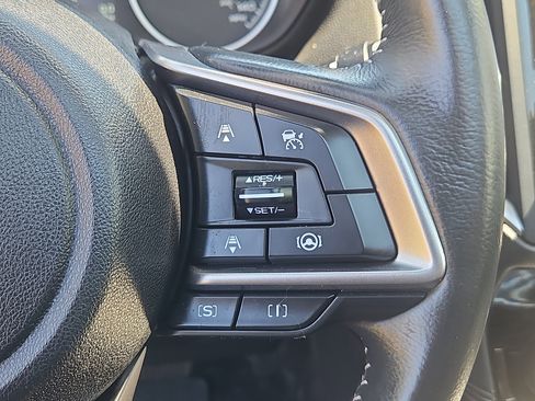 Certified 2023 Subaru Forester Premium AWD/4WD image 18