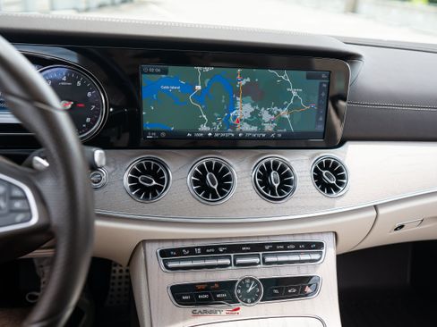 Used 2018 Mercedes-Benz E 400 4MATIC Coupe image 26