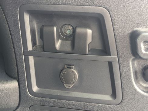 Used 2021 Toyota Sequoia TRD Pro AWD/4WD image 40
