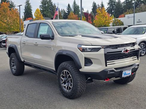 New 2026 Chevrolet Colorado ZR2 w/ Technology Package image 3
