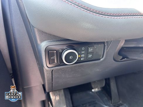 Certified 2025 Ford Explorer Active w/ Active Comfort Package AWD/4WD image 11