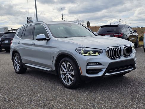 Used 2018 BMW X3 xDrive30i w/ Executive Package image 5