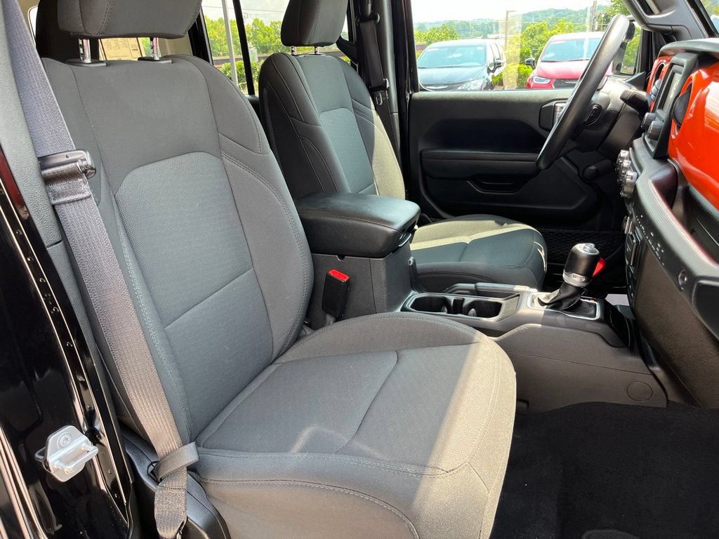 Used 2021 Jeep Wrangler Unlimited Sport AWD/4WD image 28