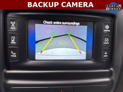 Used 2016 Chrysler 200 Limited image 2