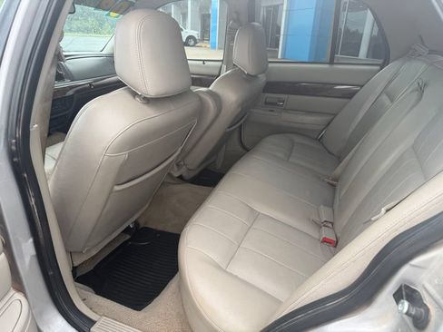 Used 2006 Mercury Grand Marquis LS RWD image 17