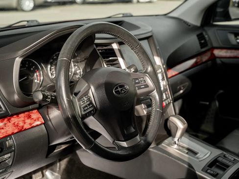 Used 2012 Subaru Outback 3.6R Limited image 14