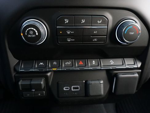 New 2026 Chevrolet Silverado 1500 Custom Trail Boss AWD/4WD image 15