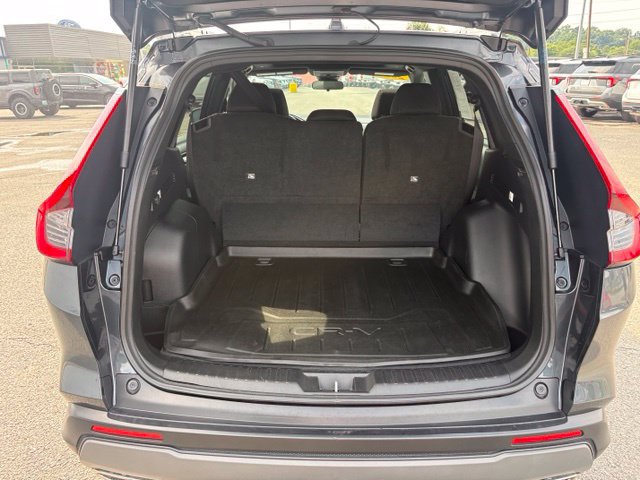 Used 2025 Honda CR-V Sport image 30