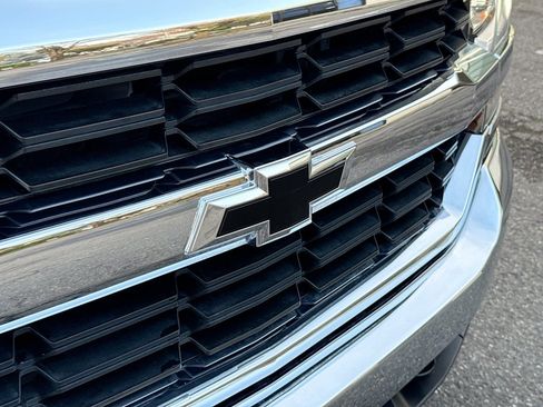 Used 2018 Chevrolet Silverado 1500 LT w/ LT Eassist Package image 37