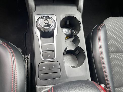Used 2026 Ford Escape ST-Line AWD/4WD image 33