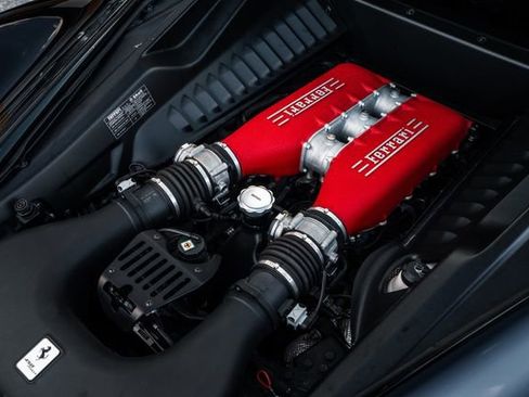 Used 2015 Ferrari 458 Italia Coupe image 45