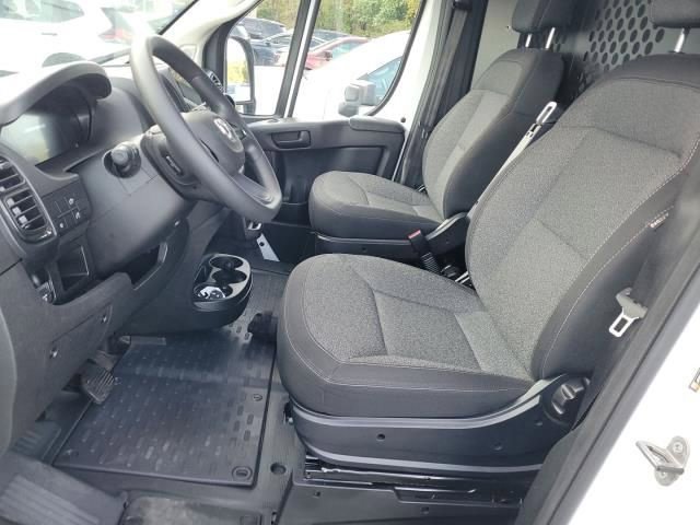 Used 2025 RAM ProMaster 2500 w/ U-Haul Equipment Group FWD image 8