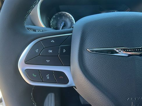 New 2026 Chrysler Voyager LX image 24