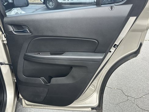 Used 2016 Chevrolet Equinox LS image 18