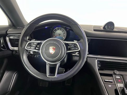 Certified 2020 Porsche Panamera 4S image 22