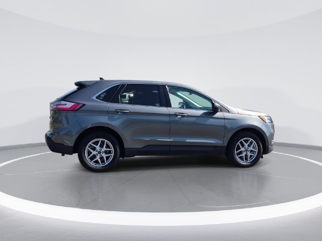 Used 2024 Ford Edge SEL AWD/4WD image 8