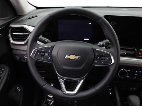 Used 2026 Chevrolet TrailBlazer LT w/ Convenience Package AWD/4WD image 30