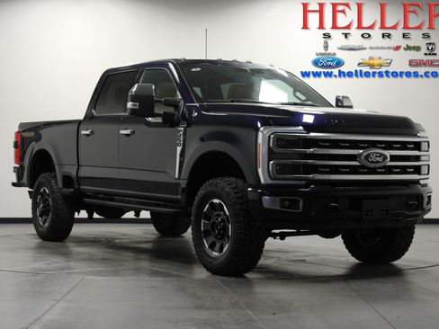 Used 2023 Ford F250 Platinum w/ Tremor Off-Road Package AWD/4WD image 1