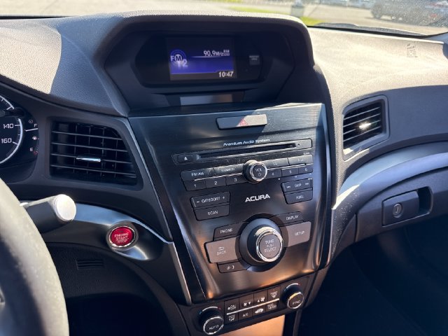 Used 2013 Acura ILX w/ Premium Package FWD image 25