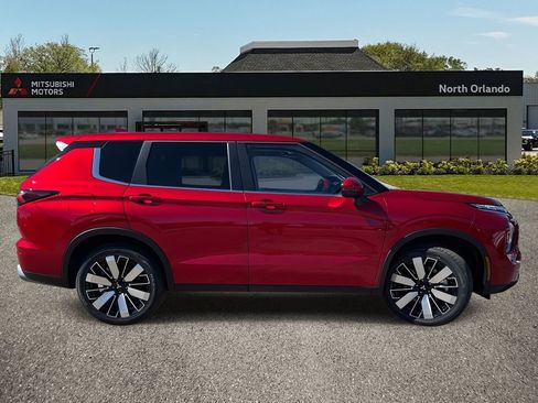New 2026 Mitsubishi Outlander SE FWD image 6