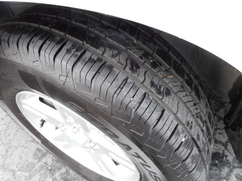 Used 2009 Ford Escape 4WD Hybrid image 11