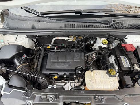 Used 2020 Buick Encore Essence image 25