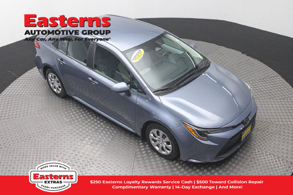Used 2024 Toyota Corolla LE FWD image 4