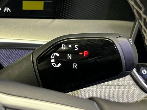 New 2026 Volkswagen Tiguan S image 17