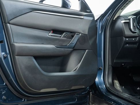 Used 2025 MAZDA CX-50 AWD 2.5 S w/ Premium Package image 43