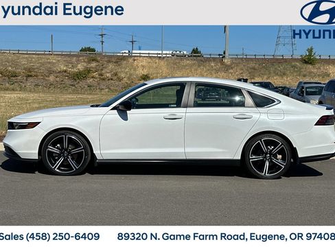Used 2023 Honda Accord Sport image 7