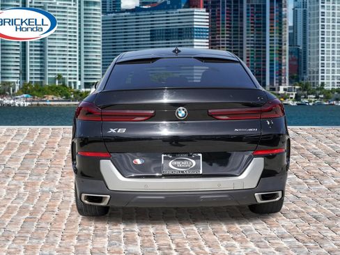 Used 2023 BMW X6 xDrive40i w/ Premium Package AWD/4WD image 6