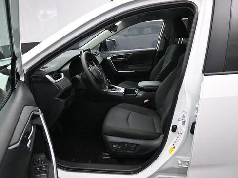 Certified 2025 Toyota RAV4 XLE image 9