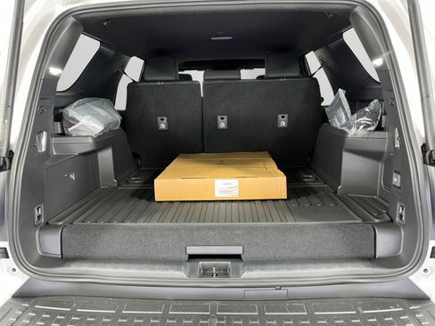 Certified 2025 Toyota 4Runner Limited image 14